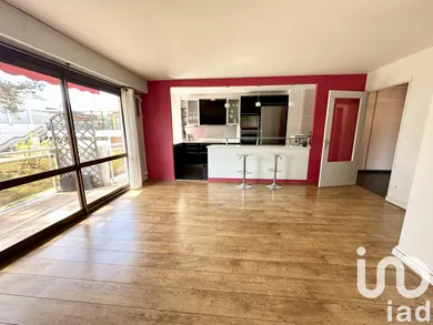 Apartment in Palaiseau (91120)