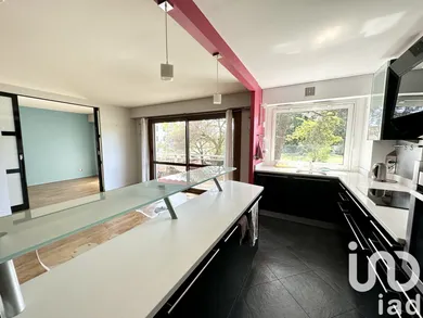 Apartment in Palaiseau (91120)