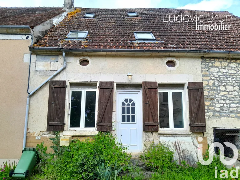Maison 6 pièces 100 m² · à Lainsecq · 100 m² · 70 000 €