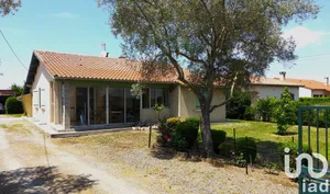 Traditional house at Longages (31410)