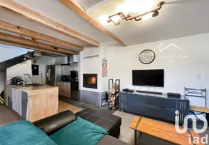 Maison de village à Saint-André-de-Roquepertuis (30630)