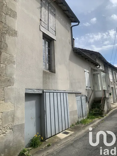 House in Montboyer (16620)