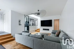 Townhouse at SAINT-MAURICE (94410)