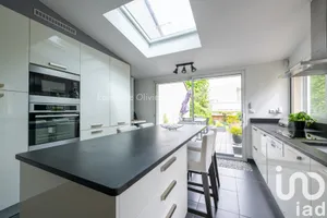 House at Saint-Maur-des-Fossés (94210)