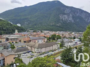 Appartement à MOÛTIERS (73600)