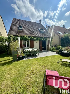 Maison traditionnelle à Vauréal (95490)