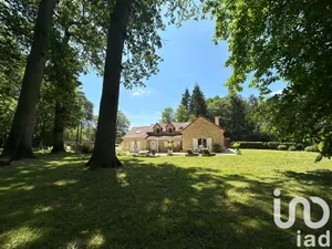 Traditional house at Clairefontaine-en-Yvelines (78120)