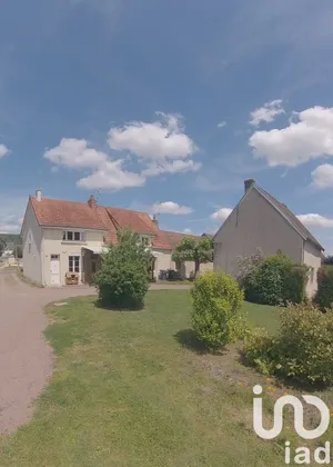 Traditional house at Saint-Amand-Montrond (18200)