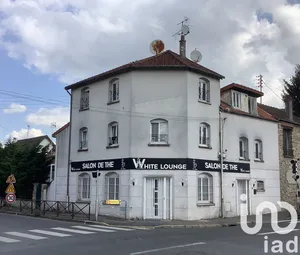 Immeuble à Viry-Châtillon (91170)