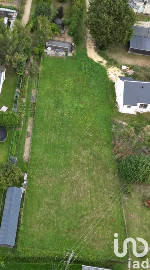 Terrain à bâtir à Savigny-en-Véron (37420)