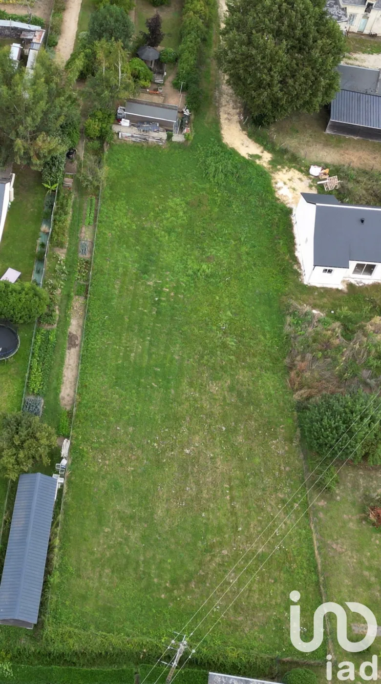 Terrain à bâtir à Savigny-en-Véron (37420) · 60 000 €