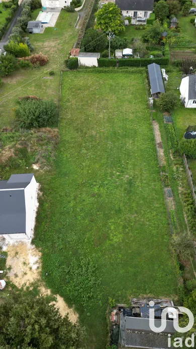 Terrain à bâtir à Savigny-en-Véron (37420)