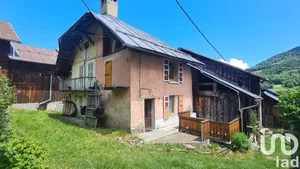 Maison de village à La Léchère (73260)