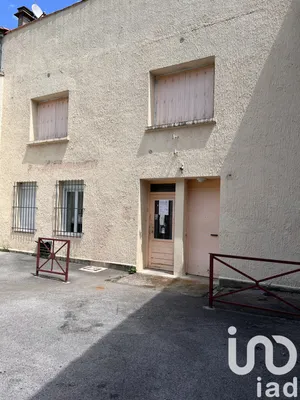 Immeuble à Sumène (30440)