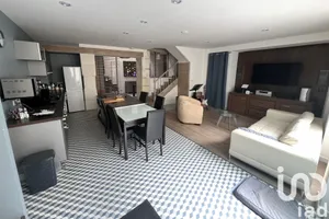 Townhouse at SAINT-MAIXENT-L'ÉCOLE (79400)