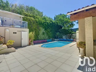 Maison à Marseille (13016)