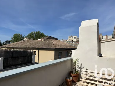 Immeuble à AVIGNON (84000)