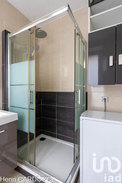 Appartement à Paris (75017) — 5/8