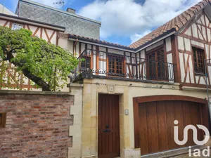 Maison de ville à Châlons-en-Champagne (51000)