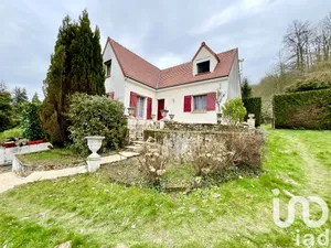 Traditional house at Sermaise (91530)