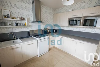 Traditional house at Sens (89100)