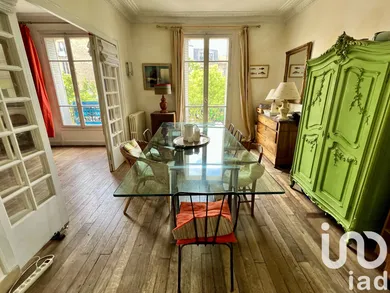 Apartment in Chatou (78400)