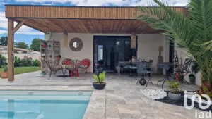 Traditional house in Ludon-Médoc (33290)