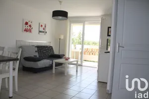 Apartment at Gréoux-les-Bains (04800)