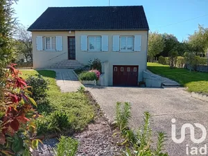 Maison traditionnelle à Craon (53400)