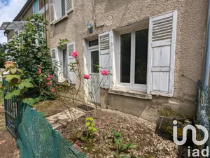 Maison de village à Augy (89290)