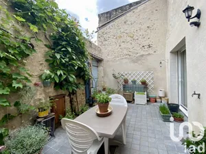 Maison de village à MONTREUIL BELLAY (49260)