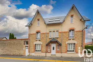 Maison de ville à Donchery (08350)