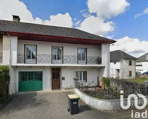 Traditional house at Geüs-d'Oloron (64400)
