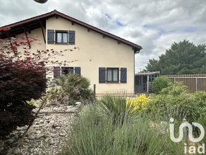 Traditional house at Sainte-Livrade-sur-Lot (47110)