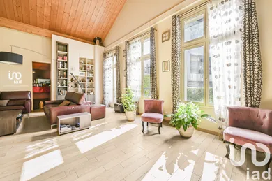 House in Nanterre (92000)