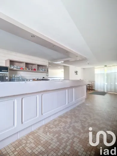 Building in Essarts en Bocage (85140)