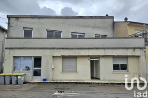 Building at Conflans-en-Jarnisy (54800)
