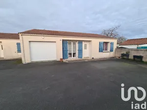 House at Montréverd (85260)