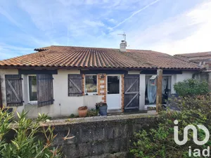 House at Montréverd (85260)