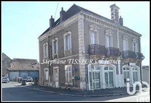 Building at Montceau-les-Mines (71300)