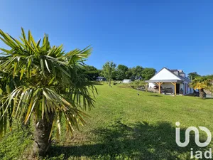 Park home at Plourac'h (22160)