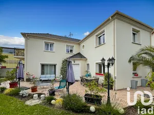 Maison traditionnelle à Gagny (93220)
