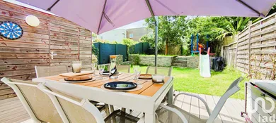 Townhouse at La Chapelle-sur-Erdre (44240)