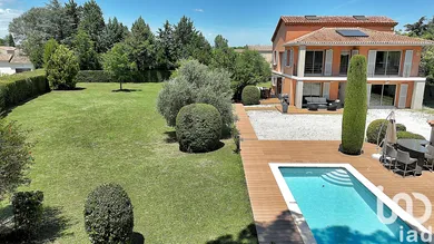 House at Entraigues-sur-la-Sorgue (84320)