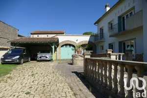 Maison de ville à Villefagnan (16240)