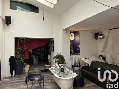 Immeuble à AVIGNON (84000) — 3/4