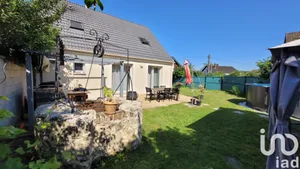 Detached at Pamfou (77830)