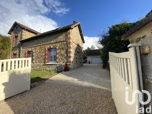 House at MARINES (95640)
