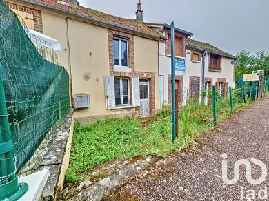 Townhouse at Champignelles (89350)