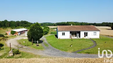 House in La Rochefoucauld-en-Angoumois (16110)